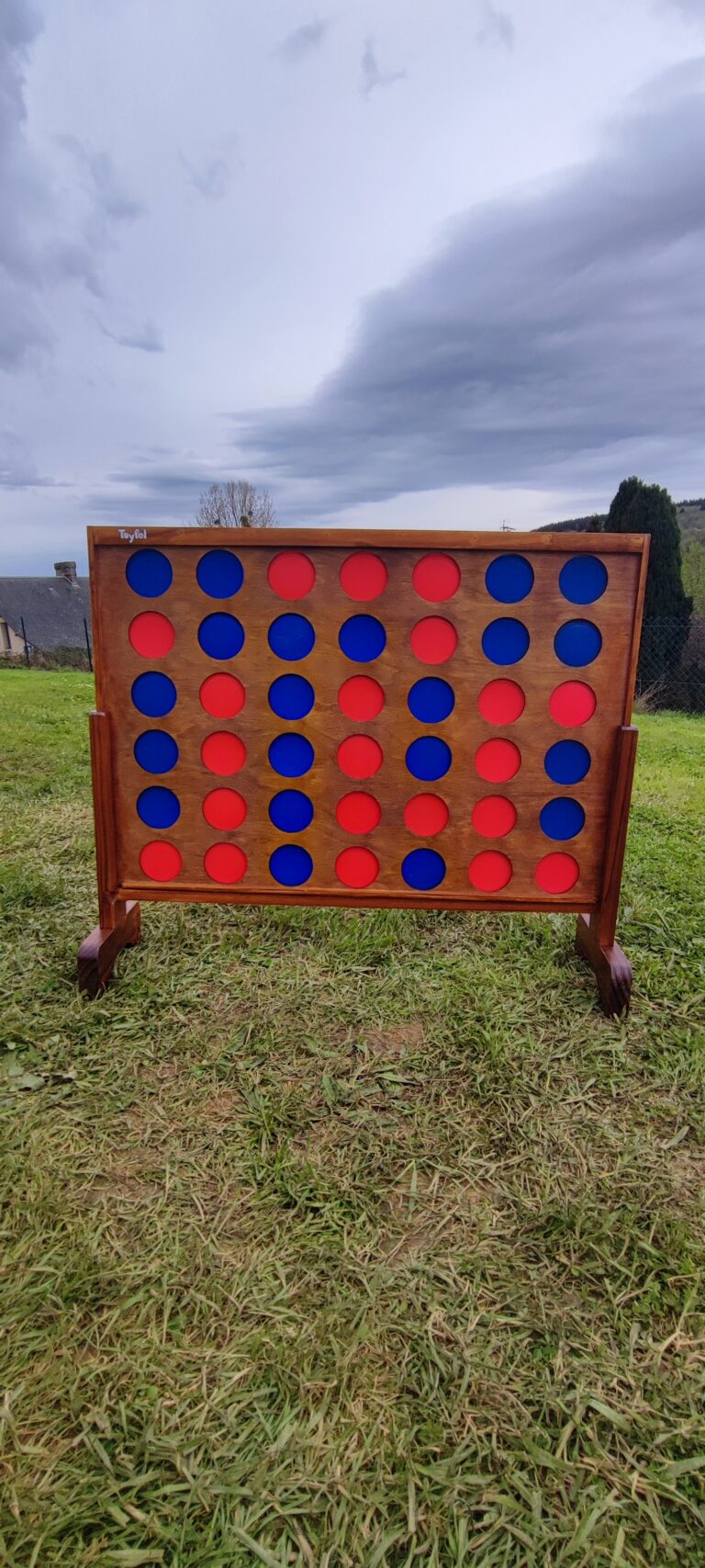 puissance-4-xxl-en-bois-scaled